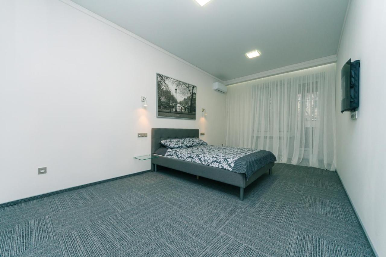 Hotrent City Deluxe Киев Экстерьер фото