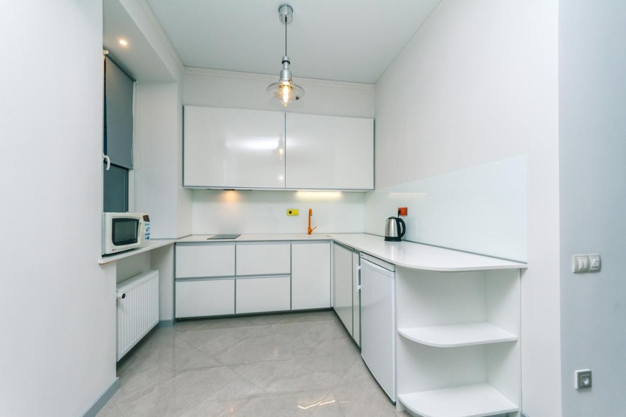 Hotrent City Deluxe Киев Экстерьер фото